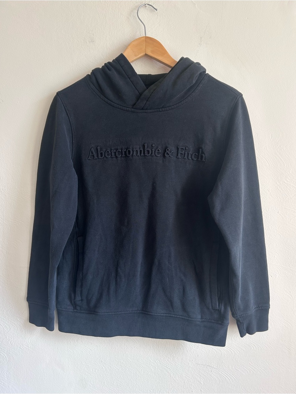 Abercrombie & Fitch Soft A&F Fleece Hoodie in Black — Size XS